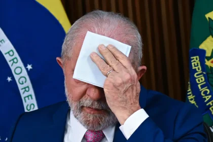 Brasil enfrenta tarifa de 50% dos EUA e é apontado como pior negociador no novo pacote de sobretaxas 6 rss featured 17387 1754782789