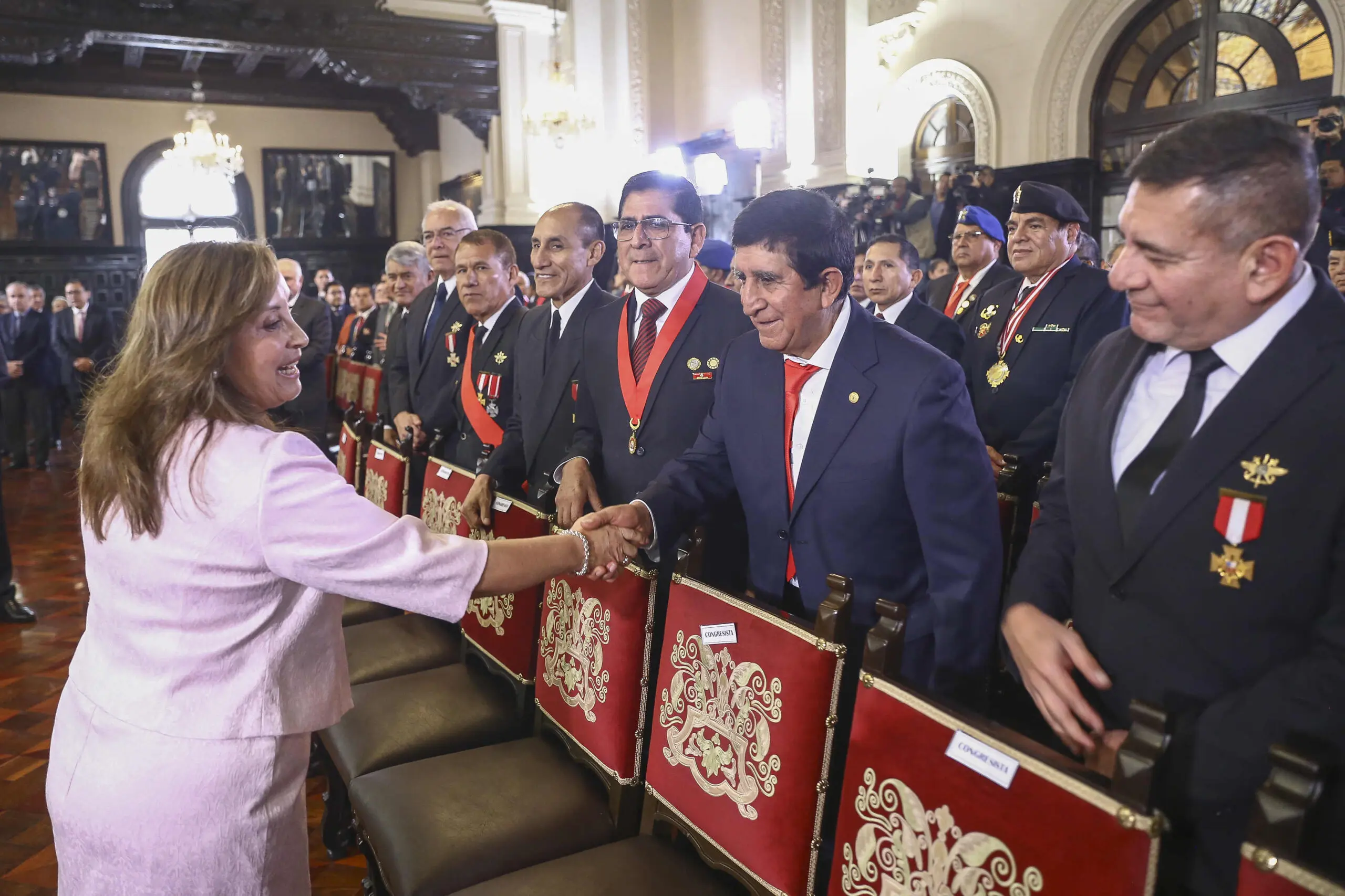 Peru promulga anistia a agentes de segurança acusados de crimes durante conflito interno (1980-2000) 3 rss featured 17933 1755120573
