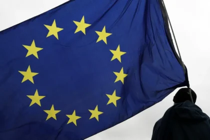 União Europeia inicia revisão de lei para barrar vantagens ilegais de empresas chinesas em licitações públicas 3 rss featured 18044 1755175984