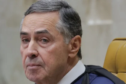 Especulações sobre eventual saída de Barroso do STF ganham força e movimentam interessados na vaga 24 rss featured 18087 1755190376