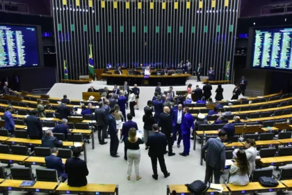 Bancada evangélica pede ação do Senado para conter supostos excessos do STF 8 rss featured 18148 1755215560