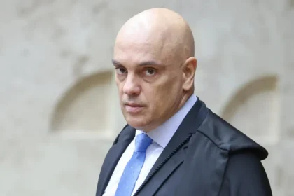 Moraes determina prisão de condenado pelos atos de 8 de janeiro que rompeu tornozeleira 12 rss featured 18227 1755259795