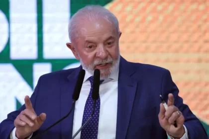 Lula participa de celebração do Dia Nacional do Brega e posa com MC investigado por participação de menor em show 18 rss featured 18328 1755292040