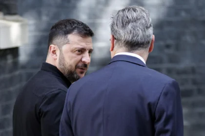 Zelensky diz que Rússia mantém ataques e afirma não ver sinais de fim da guerra 21 rss featured 18352 1755297801