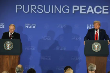 Trump e Putin classificam reunião no Alasca como “produtiva”, mas não confirmam trégua na Ucrânia 24 rss featured 18364 1755302006