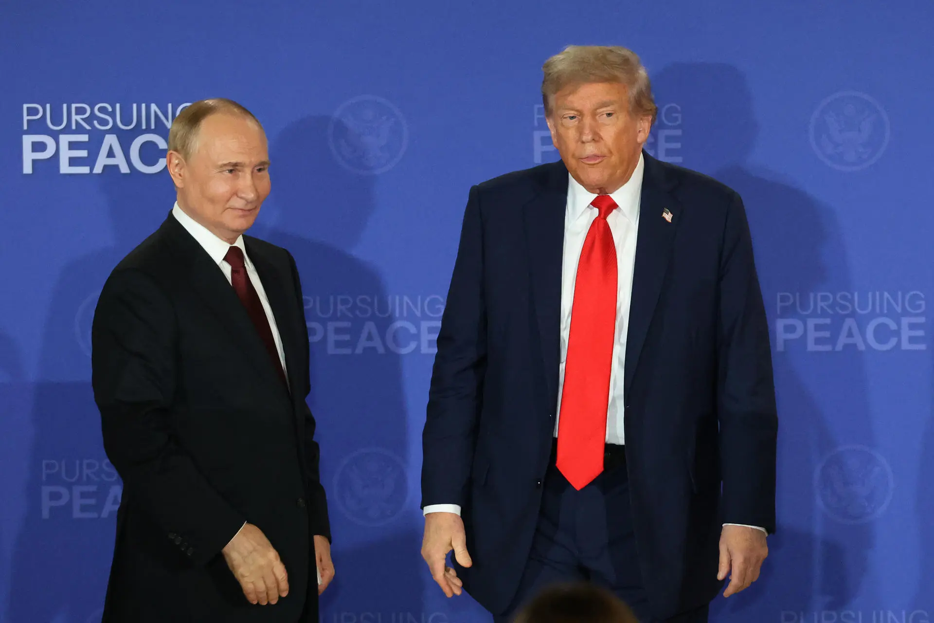 Trump afirma ter fechado com Putin troca de territórios e diz que Zelensky precisa aceitar acordo 3 rss featured 18388 1755313783