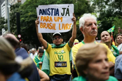 Jornalista contesta prisão de Bolsonaro e defende anistia em artigo de opinião 24 rss featured 18587 1755524353
