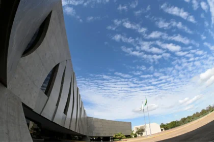 Câmara aprova 330 novas funções no STJ com gasto anual previsto de R$ 8,7 bilhões 6 rss featured 18947 1755653128