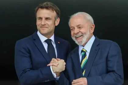 Lula telefona para Macron e protesta contra tarifa dos EUA sobre produtos brasileiros 9 rss featured 19025 1755701761
