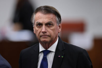 PF indiciam Bolsonaro e Eduardo por tentativa de obstrução; Malafaia é alvo de busca no Galeão 6 rss featured 19109 1755730364