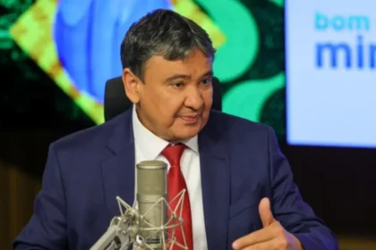 Ministro defende aliança ampla com partidos de centro para 2026 e afirma que “a democracia está em jogo” 30 rss featured 19401 1755877054