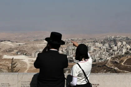 Israel ignora apelo de 21 países e da UE e mantém projeto de 3,4 mil casas na Cisjordânia 30 rss featured 19479 1755895098