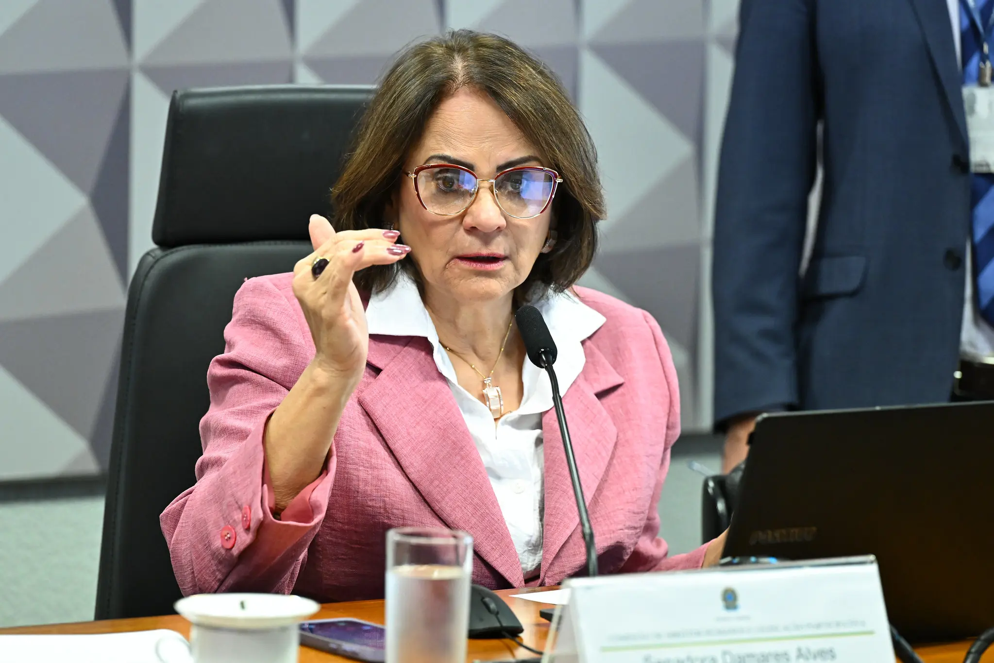 Damares quer ouvir Lula, Dilma, Temer e Bolsonaro na comissão que investiga fraudes no INSS 3 rss featured 19572 1755982656