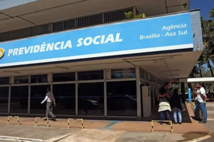STF adia julgamento sobre inclusão de auxílio-alimentação no cálculo do INSS, estimado em R$ 419 bilhões 12 rss featured 19580 1755986171
