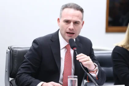 Presidente do Conselho de Ética descarta quebra de decoro nas ações de Eduardo Bolsonaro 27 rss featured 19675 1756083364