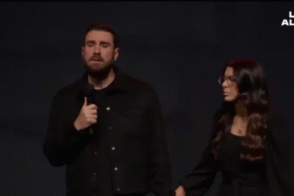 Pastor André Fernandes anuncia saída da Lagoinha Alphaville durante culto de domingo 6 ocrente 1756739555