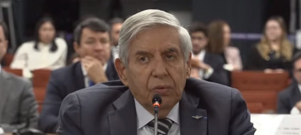 Defesa de Augusto Heleno acusa Moraes de atuar como “juiz inquisidor” no STF 4 Defesa de Augusto Heleno acusa Moraes de atuar como “juiz inquisidor” no STF - Imagem do artigo