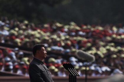 Desfile militar em Pequim reúne Xi Jinping, Vladimir Putin e Kim Jong-un 15 ocrente 1756907115