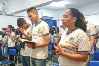 Câmara do Recife aprova projeto que cria “intervalo bíblico” em escolas 15 ocrente 1756917900