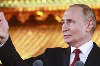 Putin diz que se reunirá com Zelensky apenas em Moscou; Ucrânia descarta proposta 27 ocrente 1756926816