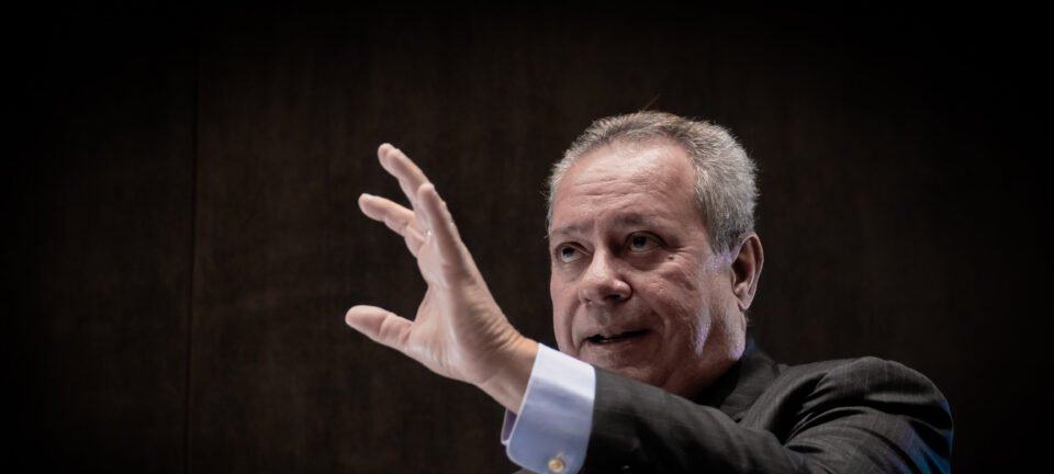 Empresários ouvem dos EUA que saída para tarifa de 50% deve vir da política brasileira 4 Empresários ouvem dos EUA que saída para tarifa de 50% deve vir da política brasileira - Imagem do artigo