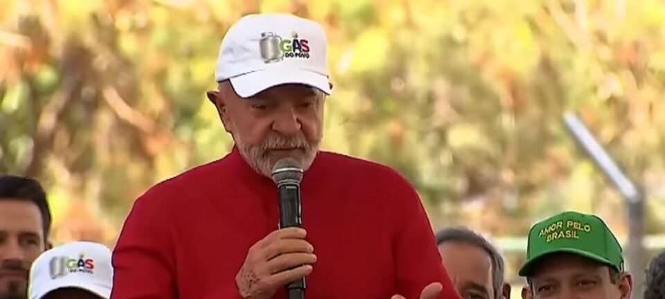 Lula conclama militância a se mobilizar contra projeto de anistia e critica “extrema direita” no Congresso 4 Lula conclama militância a se mobilizar contra projeto de anistia e critica “extrema direita” no Congresso - Imagem do artigo