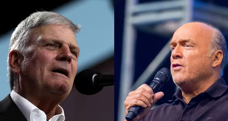 Pastores Franklin Graham e Greg Laurie rebatem críticas a pedidos de oração após ataque em escola católica nos EUA 4 Pastores Franklin Graham e Greg Laurie rebatem críticas a pedidos de oração após ataque em escola católica nos EUA - Imagem do artigo