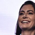 Michelle Bolsonaro ironiza revista policial em seu Fusca destinada a localizar Jair Bolsonaro 6 ocrente 1757480232