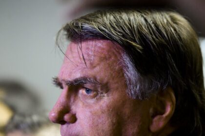 WSJ descreve ação contra Bolsonaro no STF como “julgamento do século” no Brasil 12 ocrente 1757514554