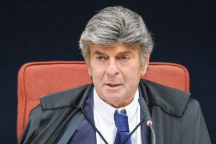 PT acusa ministro Luiz Fux de “trair a democracia” após voto sobre atos de 8 de Janeiro 3 ocrente 1757520723