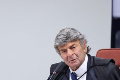 Fux compara atos de 8 de janeiro a protestos dos black blocs e rejeita responsabilização coletiva 6 ocrente 1757532388