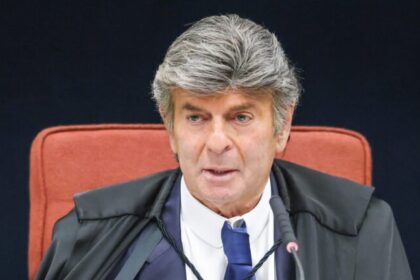 Fux absolve Bolsonaro e rejeita tese de golpe em julgamento na Primeira Turma do STF 12 ocrente 1757561216