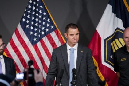 FBI pede ajuda da população para identificar atirador que matou Charlie Kirk em universidade de Utah 6 ocrente 1757607226