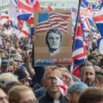 Manifestação contra imigração leva 110 mil às ruas de Londres e reforça “onda patriótica” das bandeiras 5 ocrente 1757793754