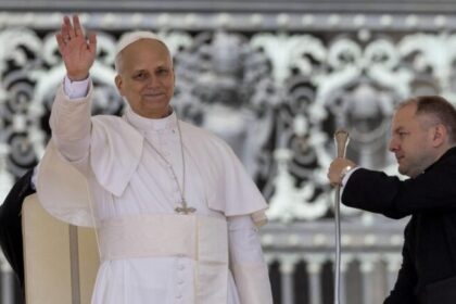 Papa Leão XIV completa 70 anos e recebe homenagens na Praça de São Pedro 14 ocrente 1757858561