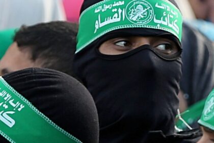 Israel afirma que dirigentes do Hamas tentaram sair da Faixa de Gaza com familiares 8 ocrente 1757890963