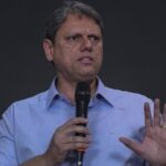Tarcísio adia viagem para articular anistia e solicita ao STF permissão para visitar Bolsonaro 5 ocrente 1757974616