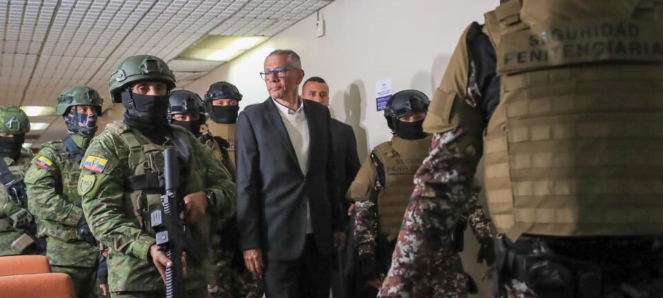 Colômbia naturaliza Jorge Glas e pressiona Equador a entregar ex-vice-presidente condenado 2 ocrente 1758077194