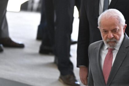 Aprovação do governo Lula fica em 46% e 61% dizem que presidente perdeu conexão com o povo 6 ocrente 1758124055