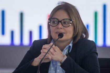 Caracas reafirma uso pacífico da energia nuclear e critica submarino dos EUA 14 ocrente 1758138420