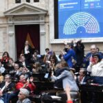 Câmara argentina anula vetos de Milei e amplia verbas para universidades e saúde infantil 4 ocrente 1758146502
