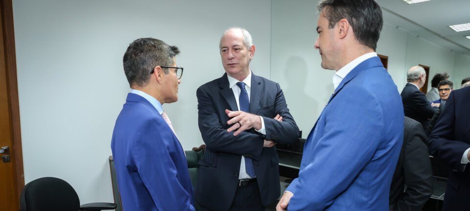 PL sinaliza apoio a Ciro Gomes para enfraquecer PT na disputa pelo governo do Ceará em 2026 2 ocrente 1758209591