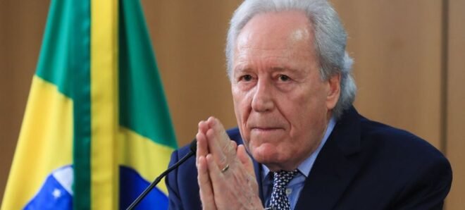 CPMI do INSS mira filho de Ricardo Lewandowski por suspeita de blindagem em esquema de R$ 730 milhões 2 ocrente 1758245539