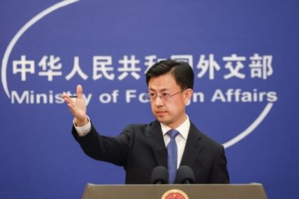 Pequim exige retirada imediata de sistema de mísseis dos EUA instalado no Japão 4 ocrente 1758247357