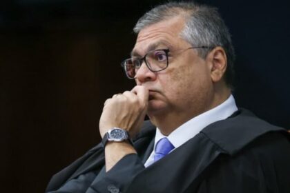 Dino reforça obrigatoriedade de presença física para deputados e descarta atuação 100% remota 16 ocrente 1758253732