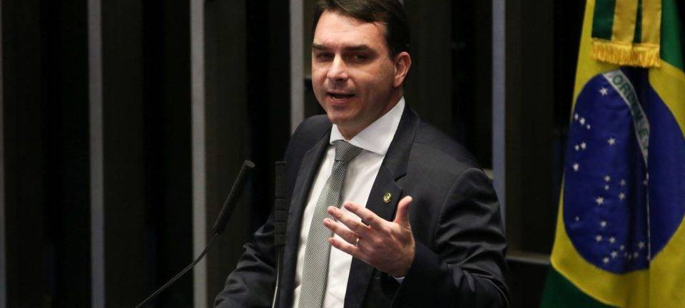 Flávio Bolsonaro afirma na Itália que STF interfere nas votações do Congresso 2 ocrente 1758383358