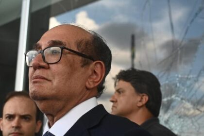 Gilmar Mendes saúda protestos da esquerda e propõe pacto dos Poderes pelo PL da dosimetria 8 ocrente 1758540782