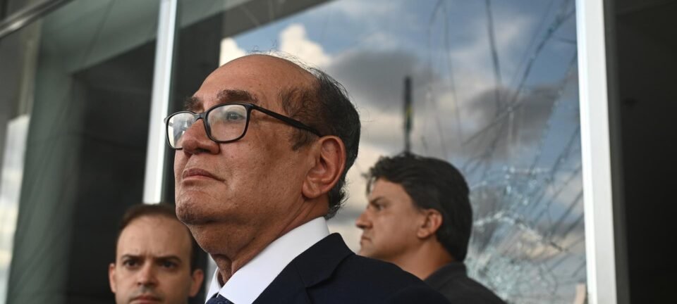 Gilmar Mendes saúda protestos da esquerda e propõe pacto dos Poderes pelo PL da dosimetria 2 ocrente 1758540782