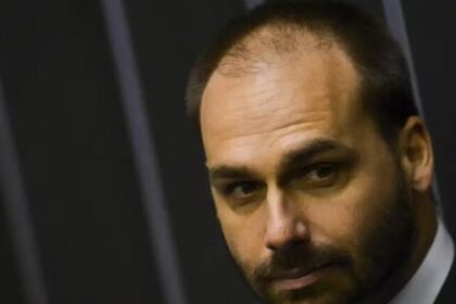 Conselho de Ética da Câmara abre investigação que pode levar à cassação de Eduardo Bolsonaro 2 ocrente 1758650596