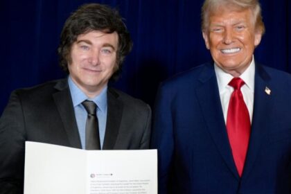 Trump chama Milei de “líder excelente” e declara apoio total dos EUA à Argentina 10 ocrente 1758660494
